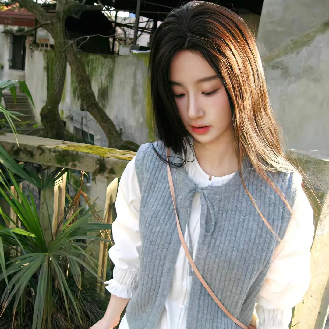 女人中的陌生人 在线观看